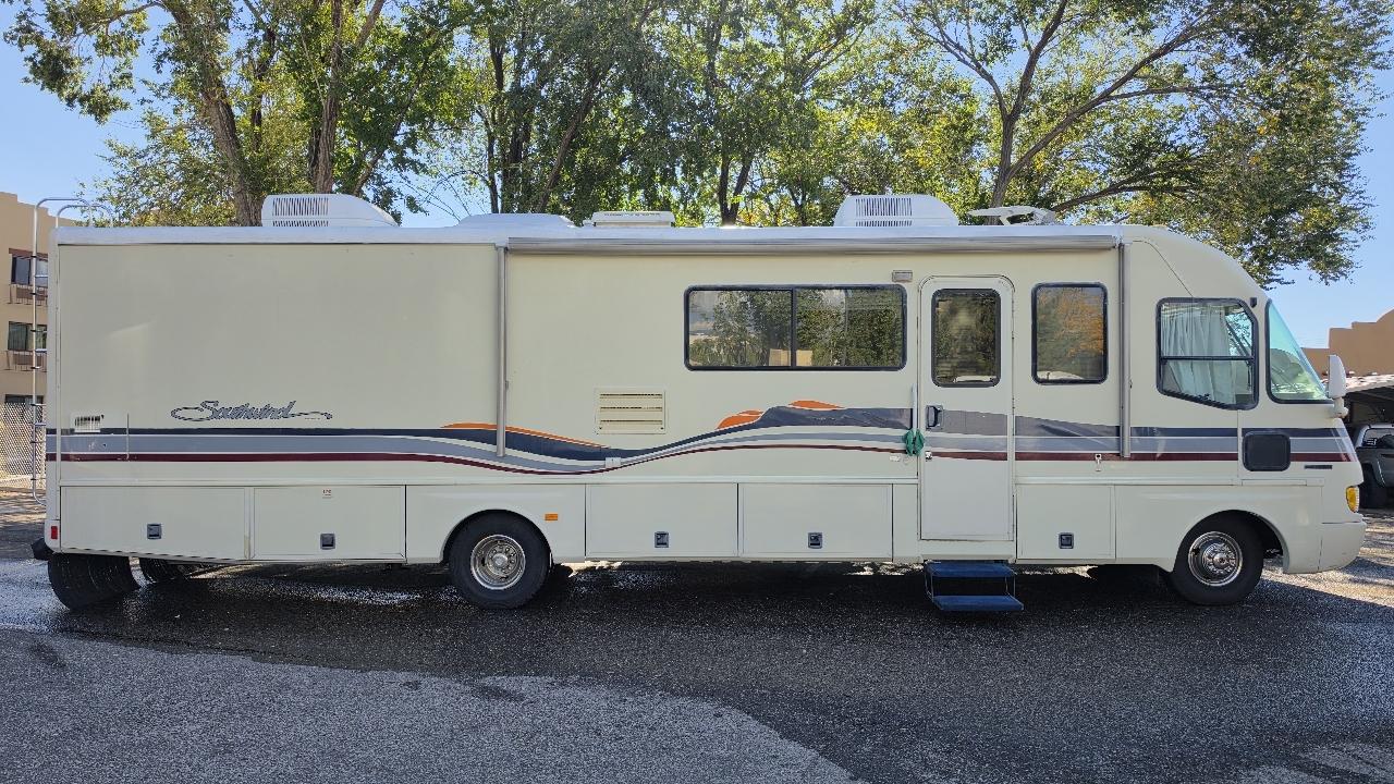 Ford F-530 2WD 1995
