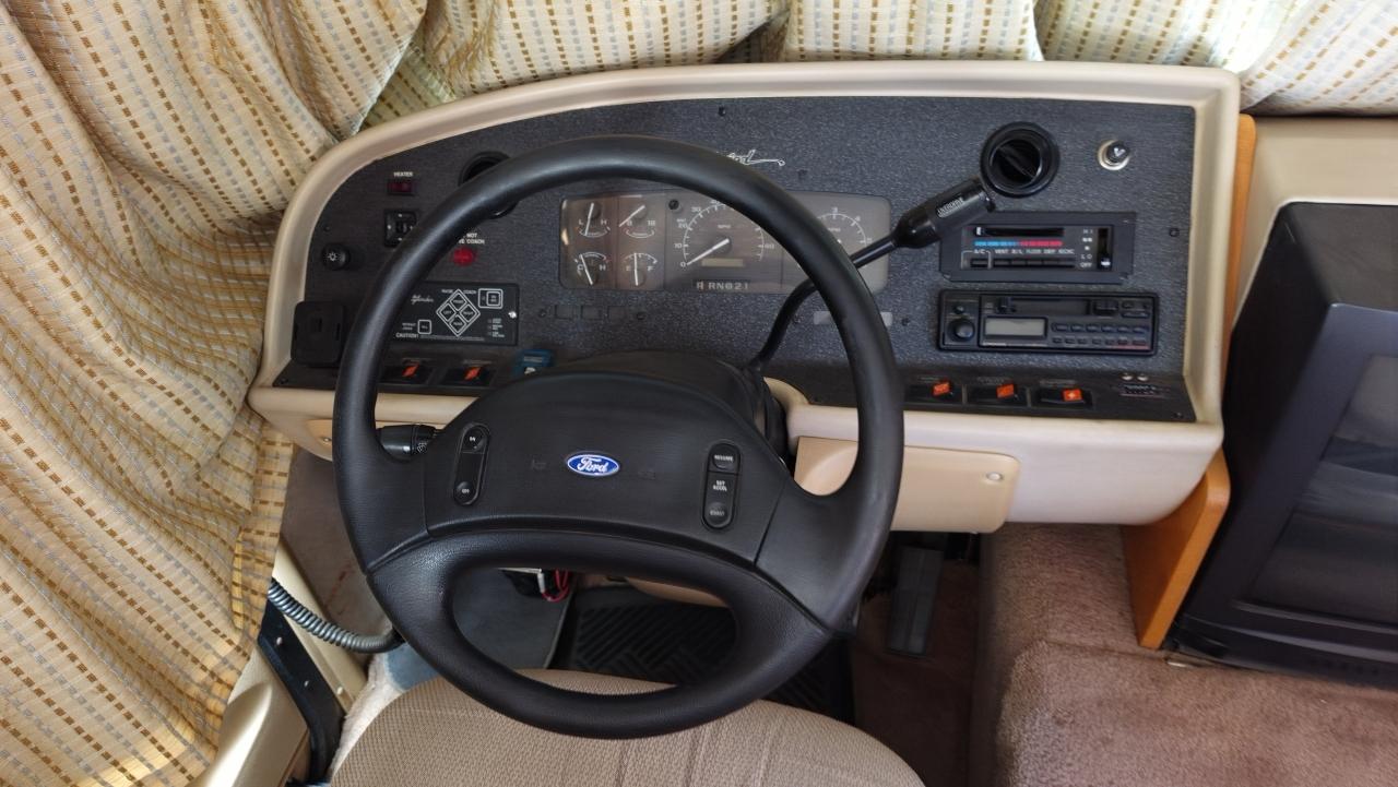 Ford F-530 2WD 1995