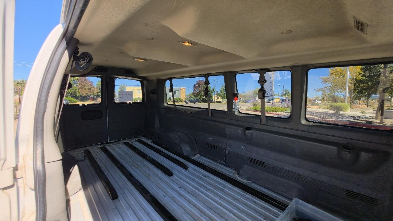 Chevrolet Express photo 6
