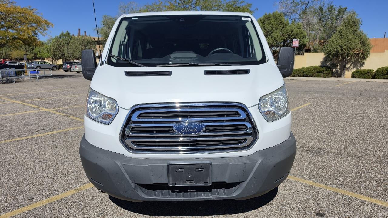 Ford Transit 350 Wagon Low Roof XL w/Sliding Pass. 148-in. WB 2015