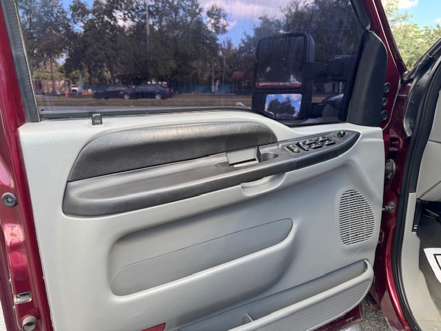 Ford F-250 SD XLT Crew Cab Long Bed 4WD 2005 Ford F-250 SD XLT Crew Cab Long Bed 4WD 2005