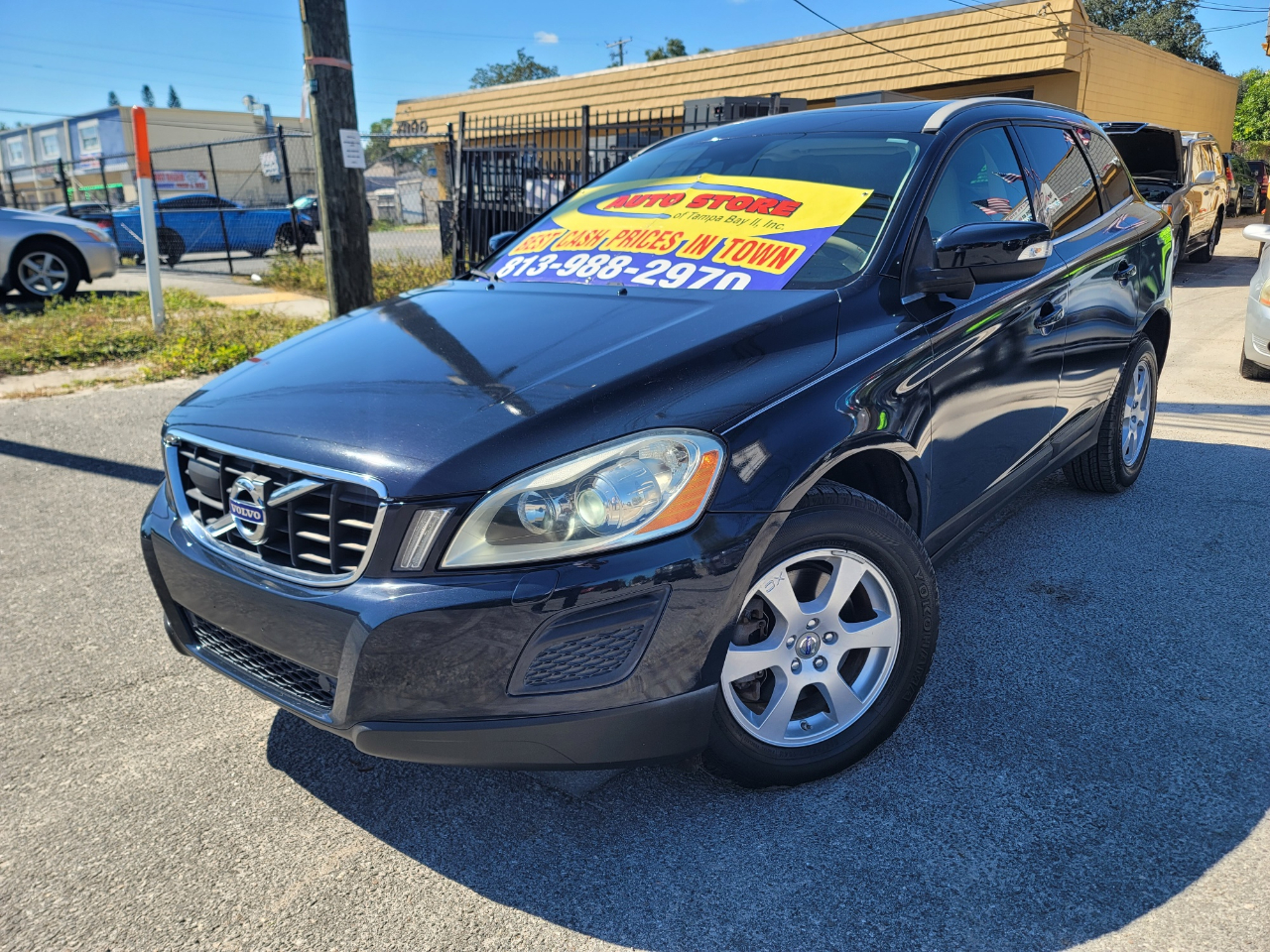 Volvo XC60 4dr 3.2L R-Design 2011 Volvo XC60 4dr 3.2L R-Design 2011