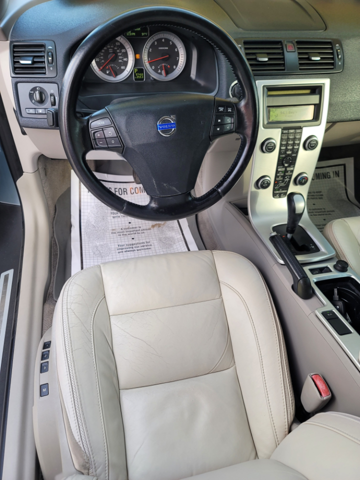 Volvo C70 T5 2011