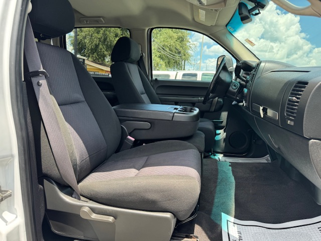 Chevrolet Silverado 2500HD LT1 Crew Cab 2WD 2010