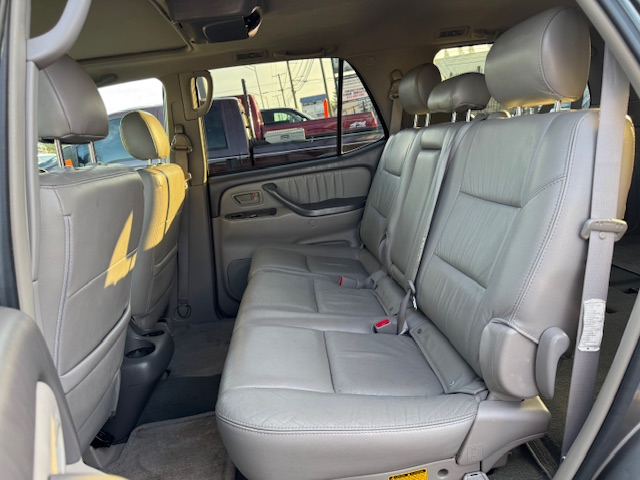 Toyota Sequoia Limited 2WD 2007