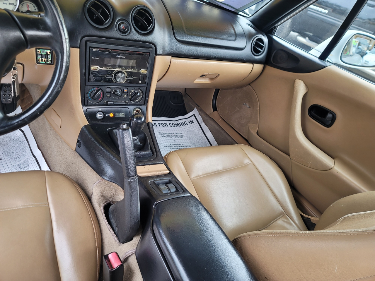 Mazda MX-5 Miata Base 1999