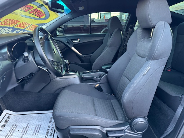 Hyundai Genesis Coupe 3.8 8AT 2015