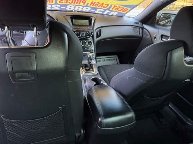 Hyundai Genesis Coupe 3.8 8AT 2015