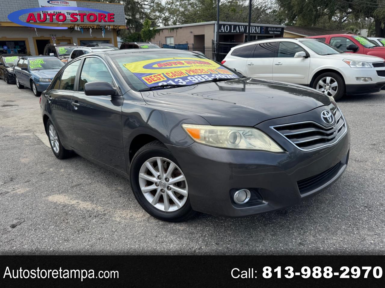 2011 Toyota Camry XLE 6-Spd AT