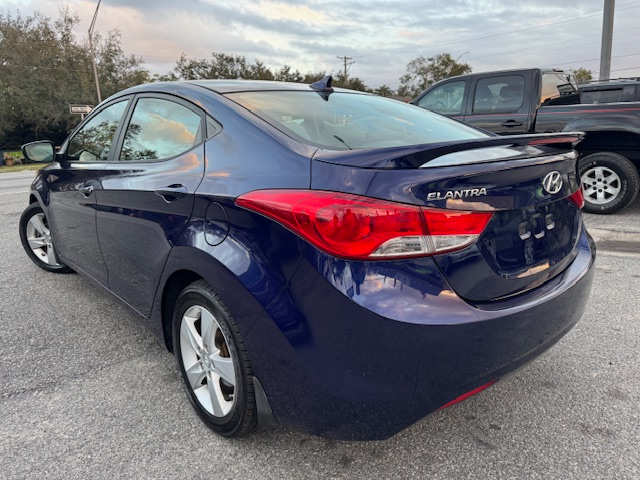 Hyundai Elantra GLS A/T 2013