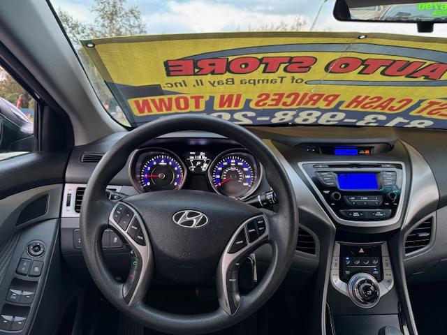Hyundai Elantra GLS A/T 2013