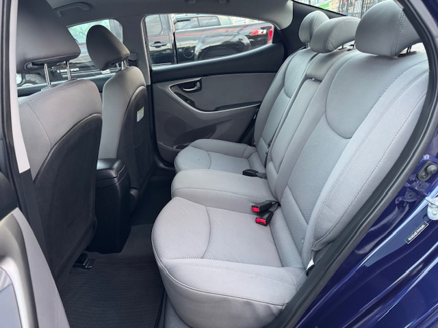 Hyundai Elantra GLS A/T 2013