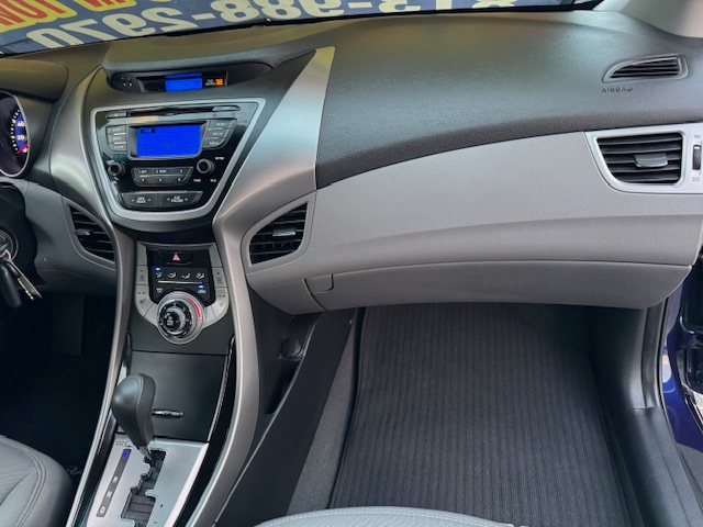 Hyundai Elantra GLS A/T 2013