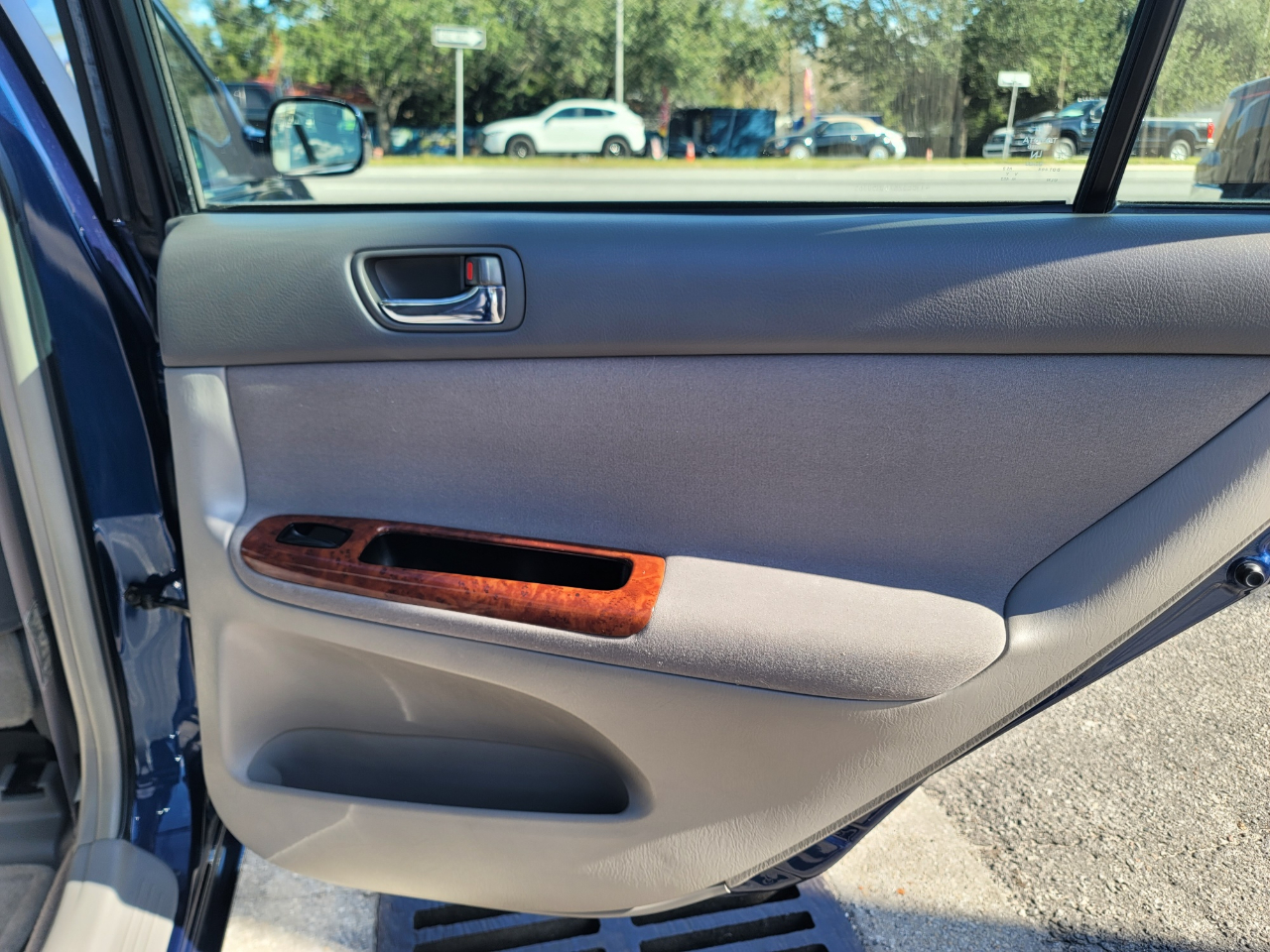 Toyota Camry XLE 2006