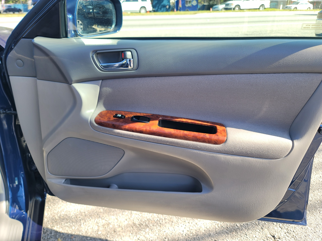 Toyota Camry XLE 2006