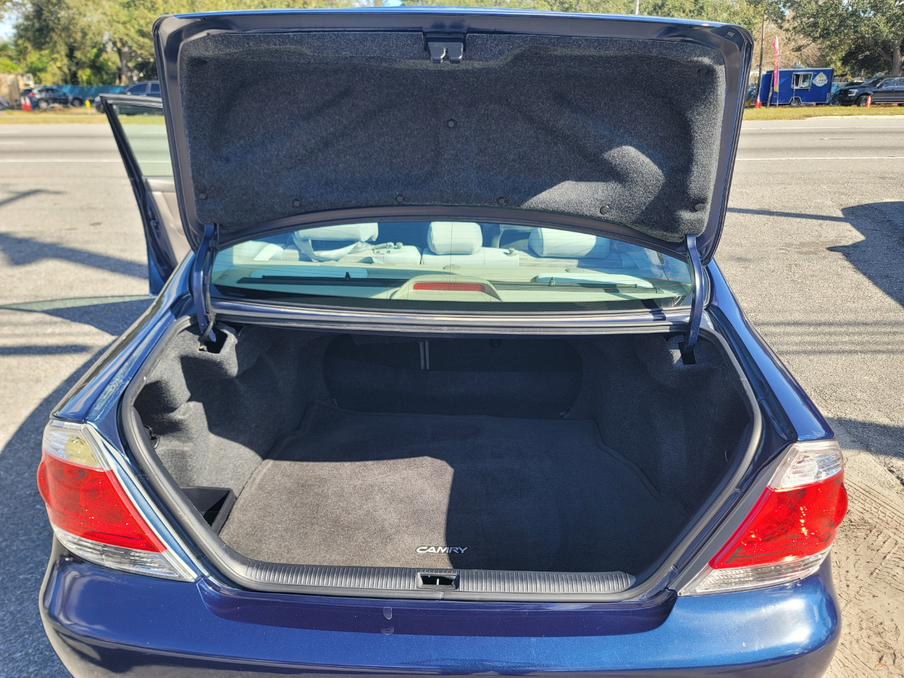 Toyota Camry XLE 2006