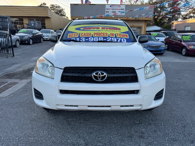 Toyota RAV4 Base I4 2WD 2011