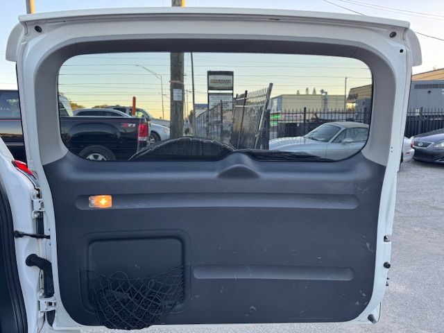 Toyota RAV4 Base I4 2WD 2011