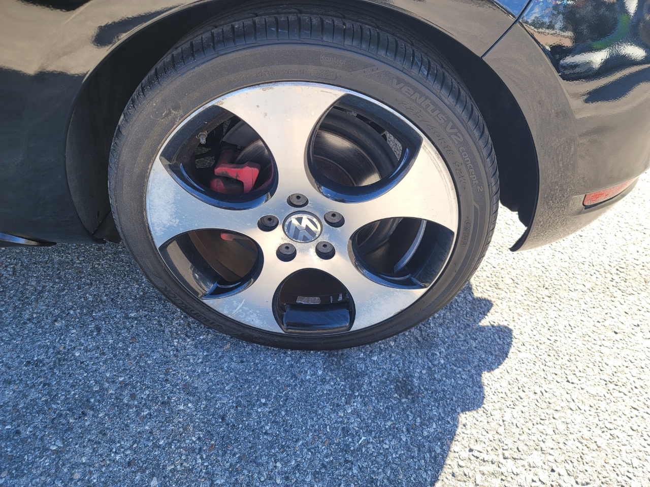 Volkswagen GTI 2.0T Coupe 2010