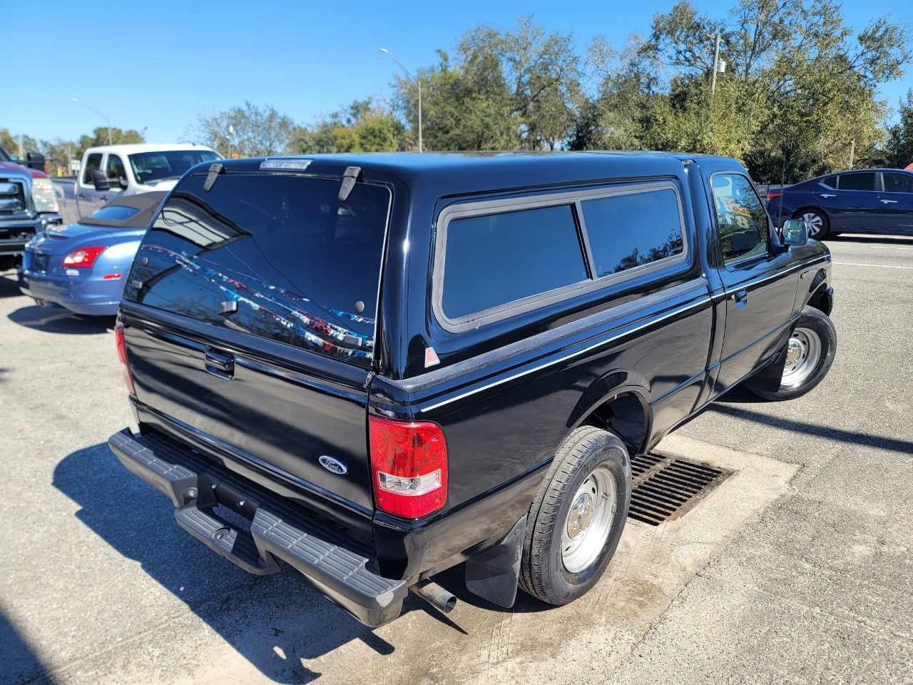 Ford Ranger XLT Reg. Cab Short Bed 2WD 2003