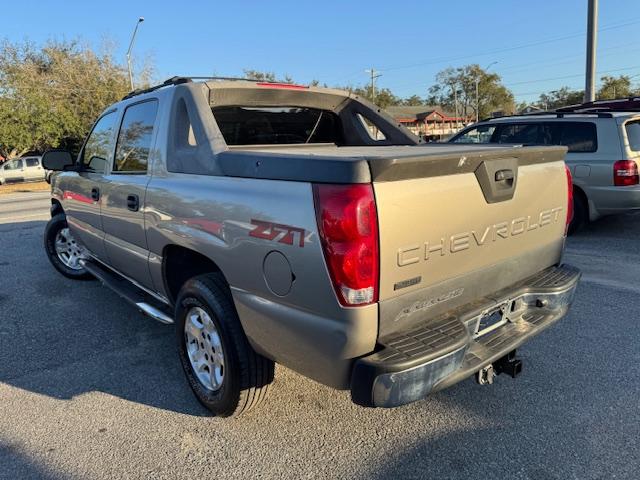 Chevrolet Avalanche 1500 4WD 2003
