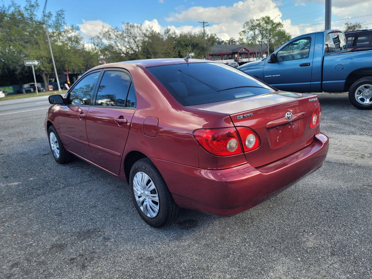 Toyota Corolla LE 4D Sedan 2007