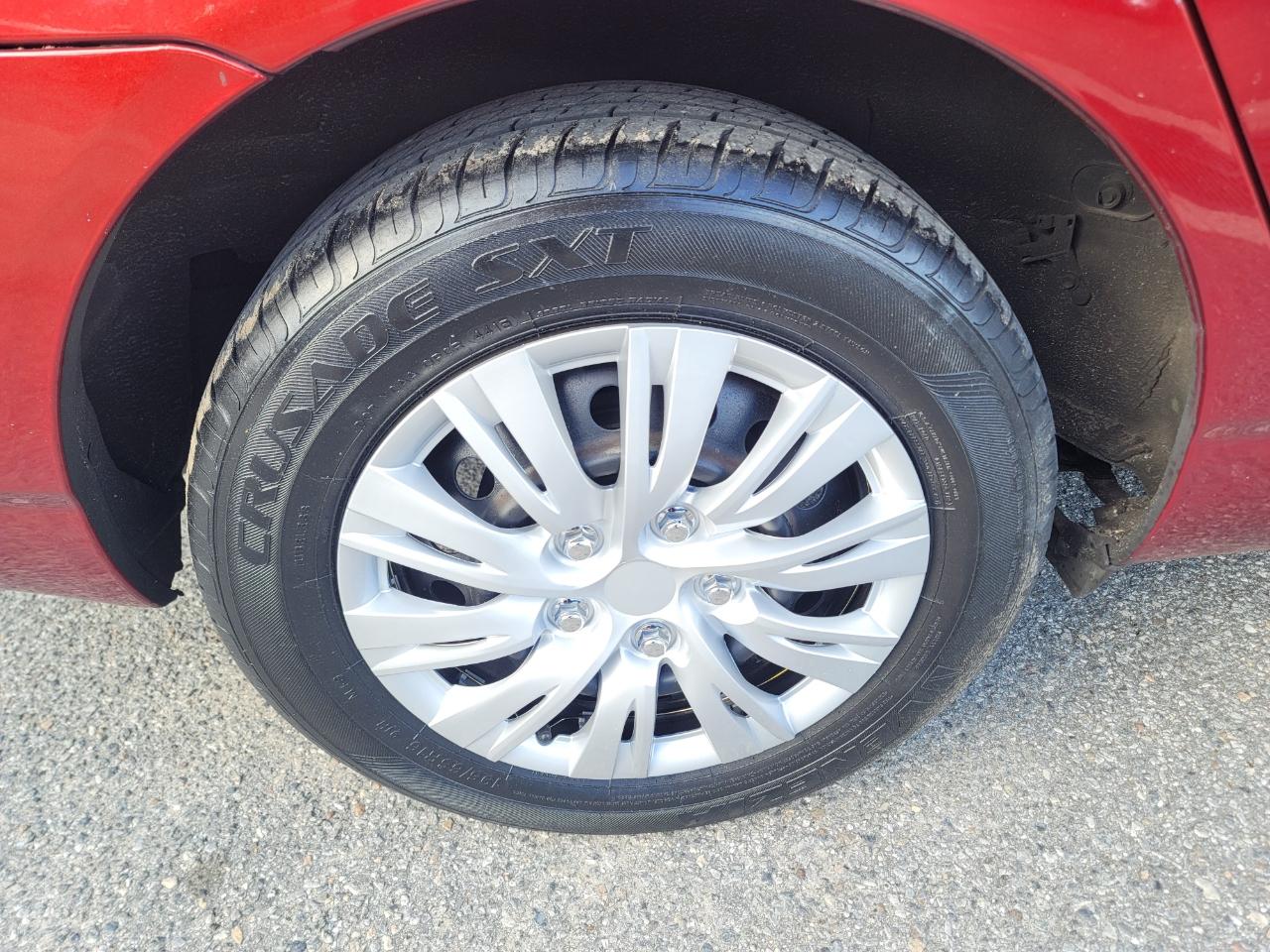 Toyota Corolla LE 4D Sedan 2007