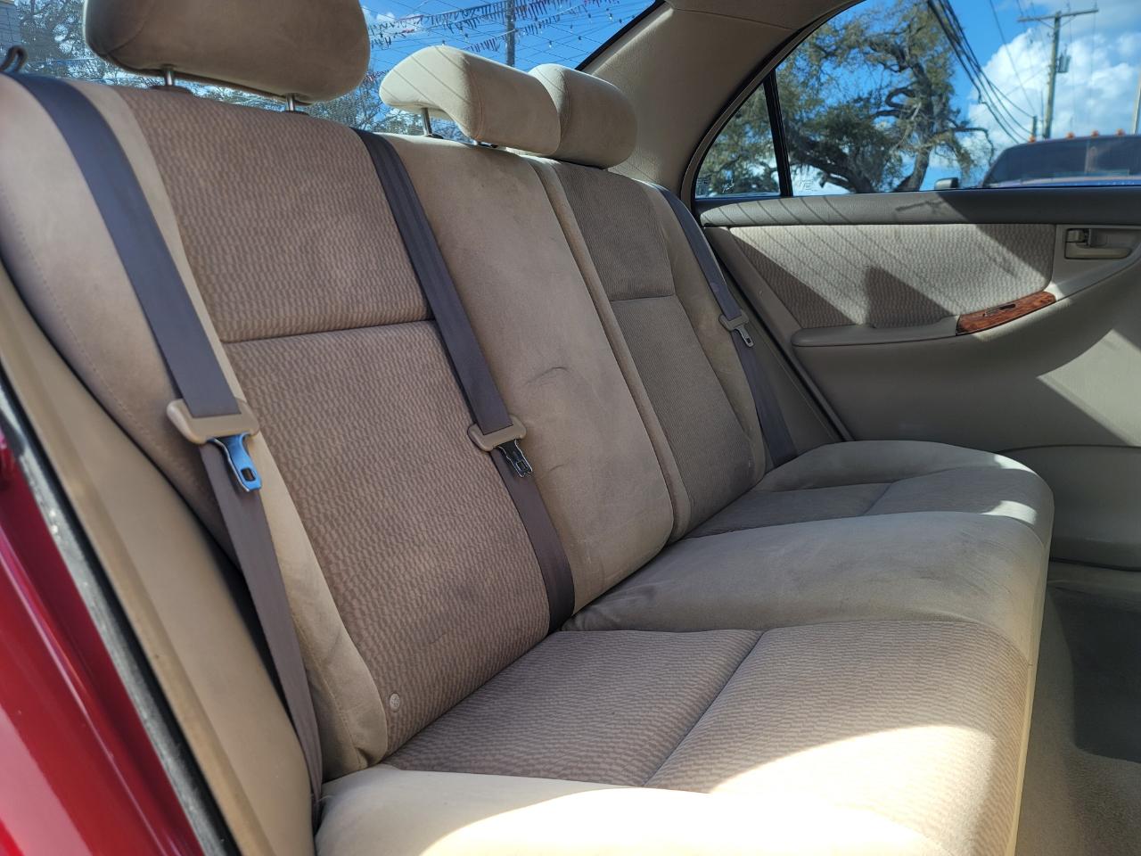 Toyota Corolla LE 4D Sedan 2007