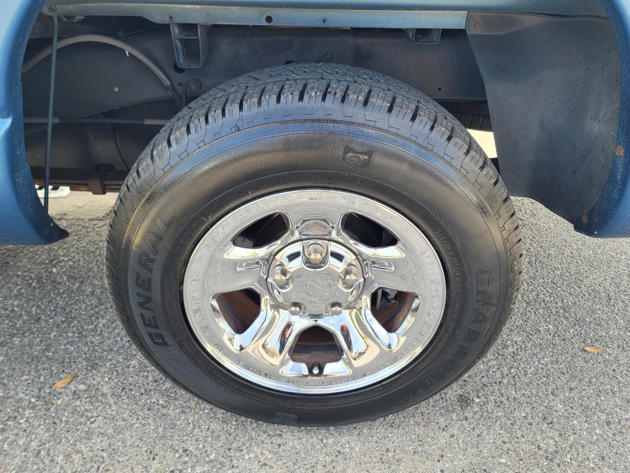 Dodge Ram 1500 ST Regular Cab 2WD 2006