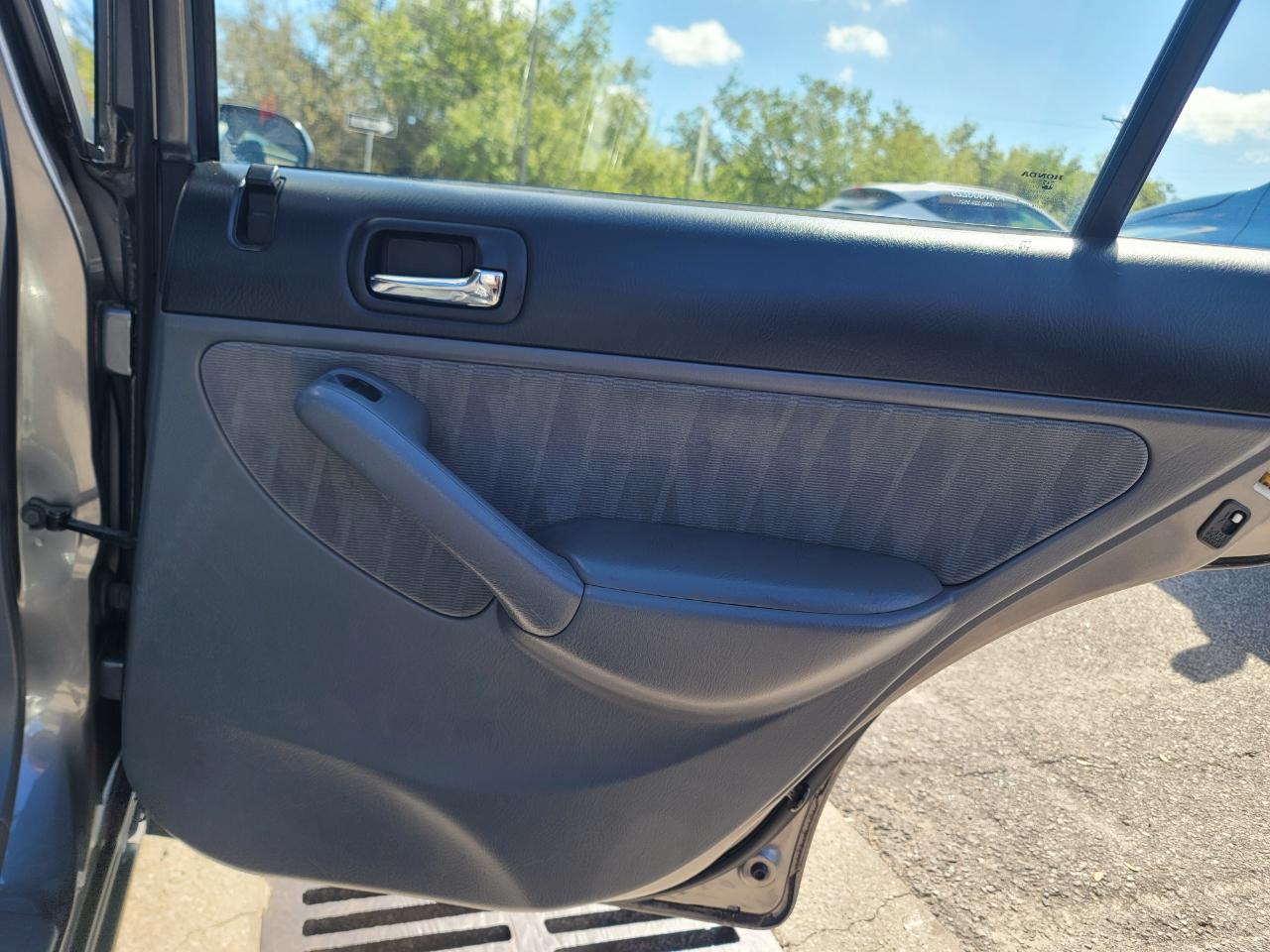 Honda Civic LX sedan 2004