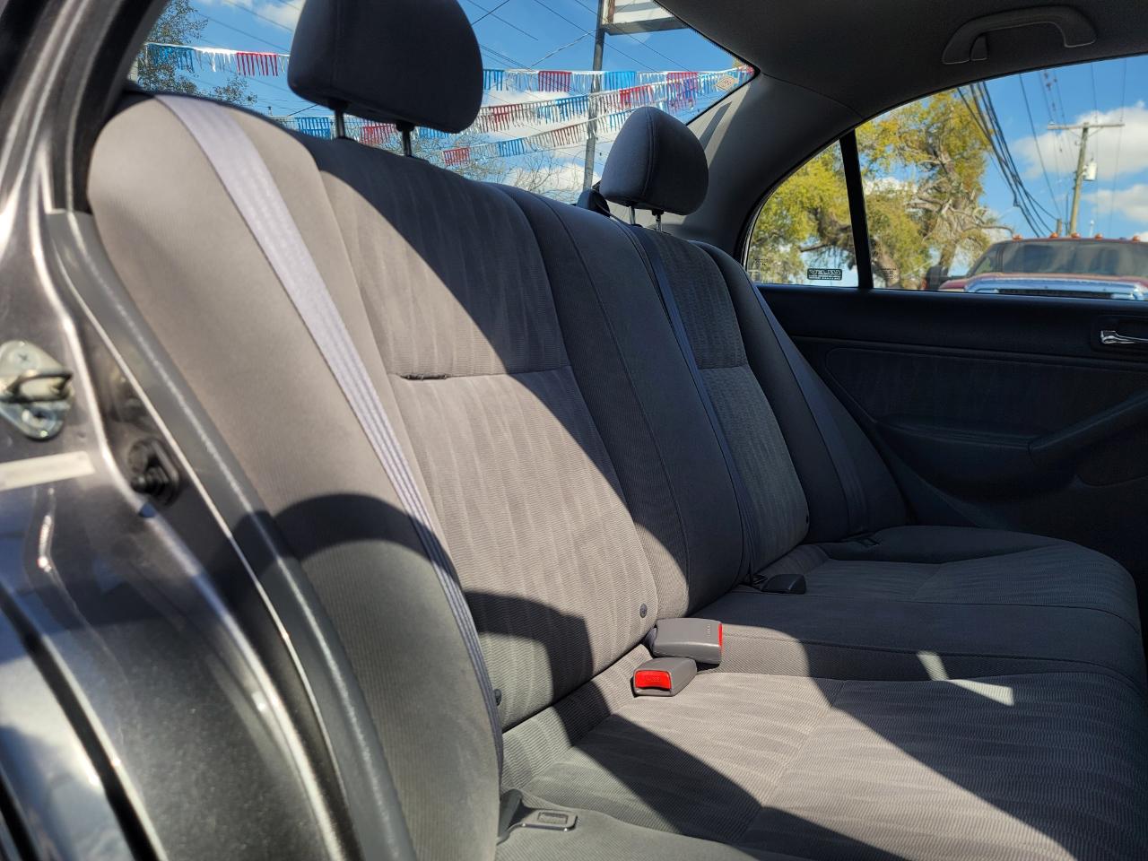 Honda Civic LX sedan 2004