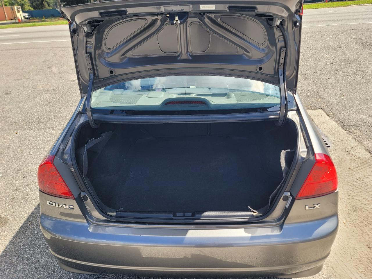 Honda Civic LX sedan 2004