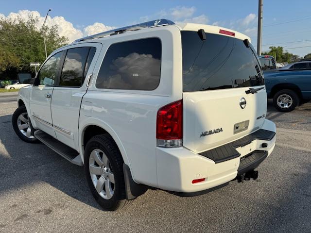 Nissan Armada SL 2WD 2012