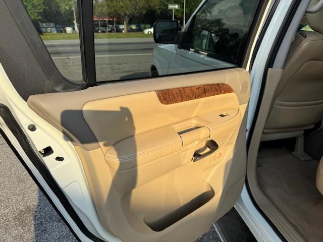 Nissan Armada SL 2WD 2012