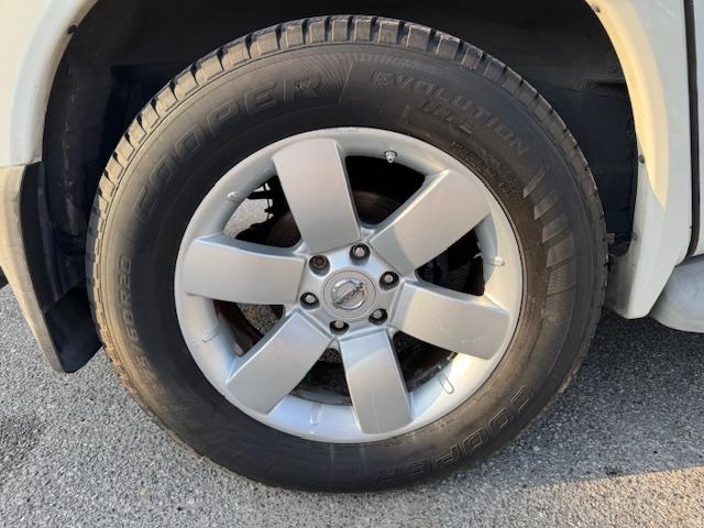 Nissan Armada SL 2WD 2012