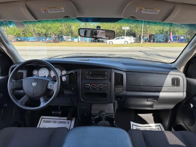 Dodge Ram 1500 ST Quad Cab Short Bed 2WD 2005