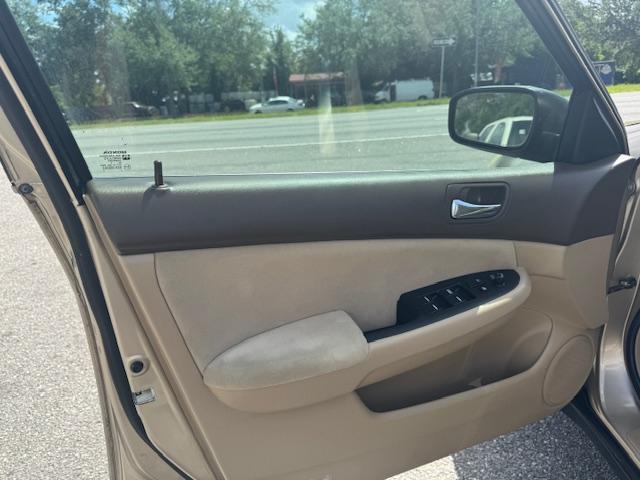 Honda Accord LX sedan AT 2007