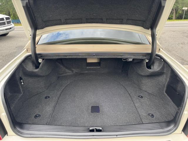 Cadillac DeVille Sedan 2002