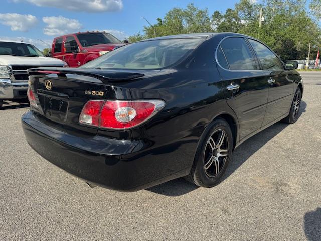 Lexus ES 300 Sedan 2003