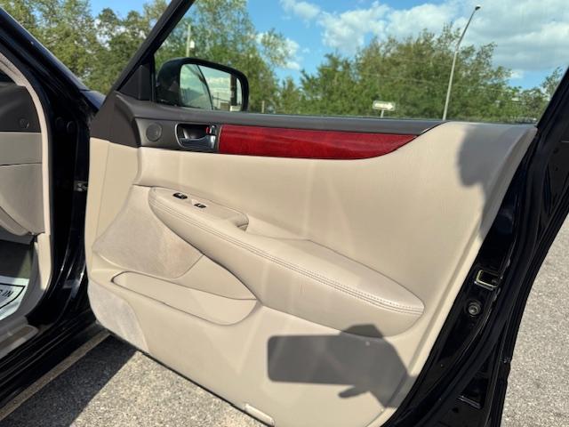 Lexus ES 300 Sedan 2003