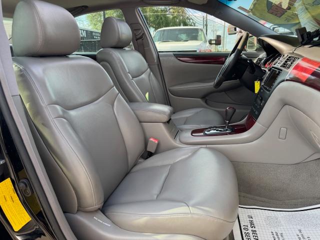 Lexus ES 300 Sedan 2003