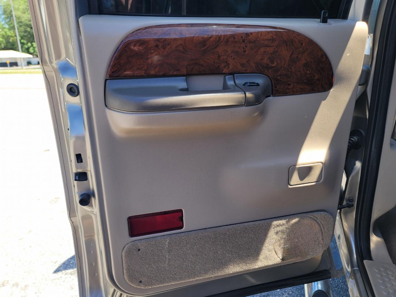 Ford F-250 SD Lariat Crew Cab Long Bed 4WD 2003