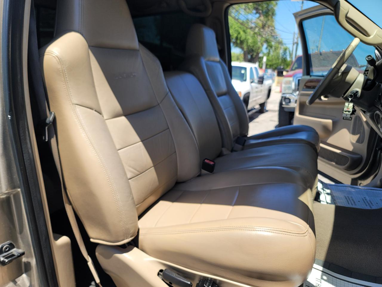 Ford F-250 SD Lariat Crew Cab Long Bed 4WD 2003