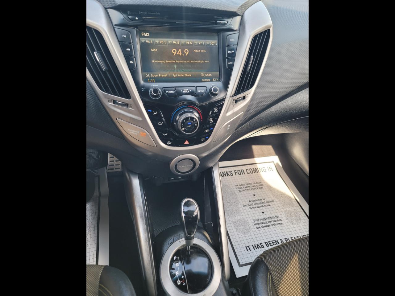 Hyundai Veloster Base 3D Coupe 2016