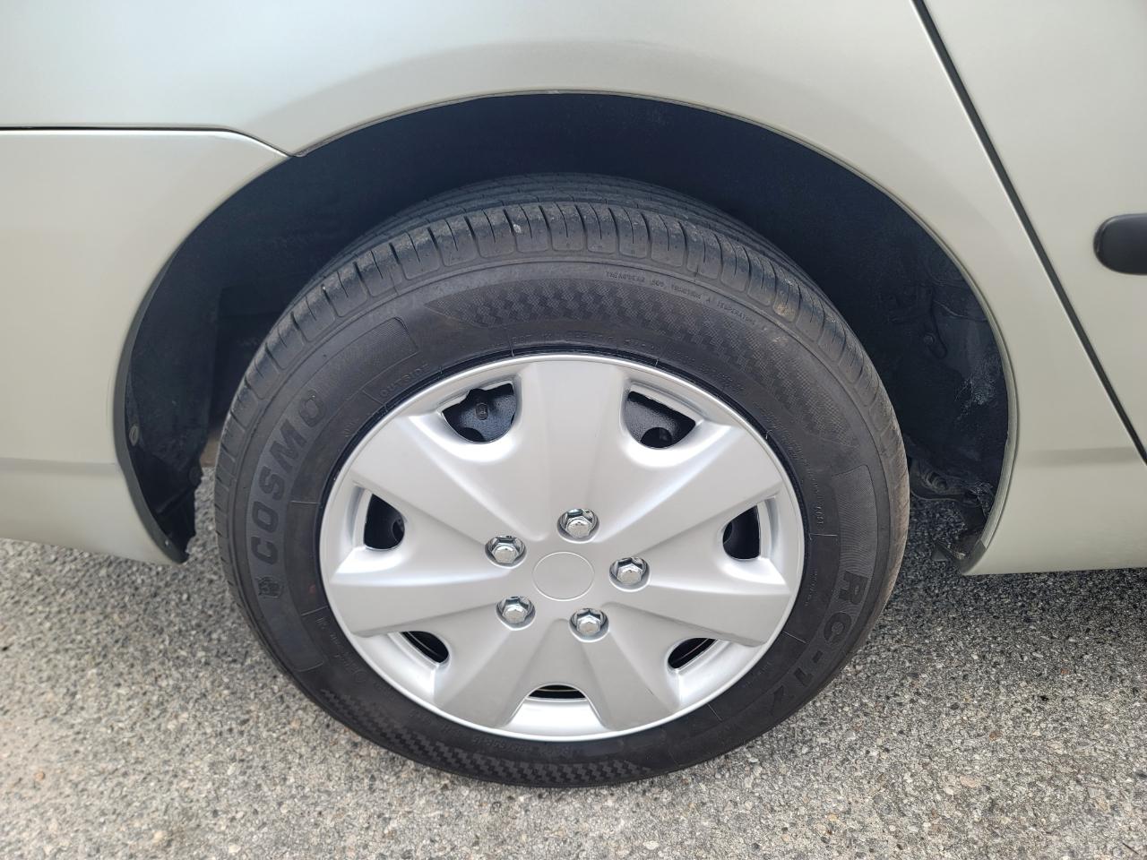 Toyota Corolla CE 2003