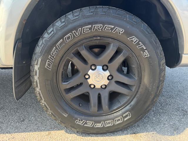 Toyota Tundra SR5 Double Cab 4WD 2005