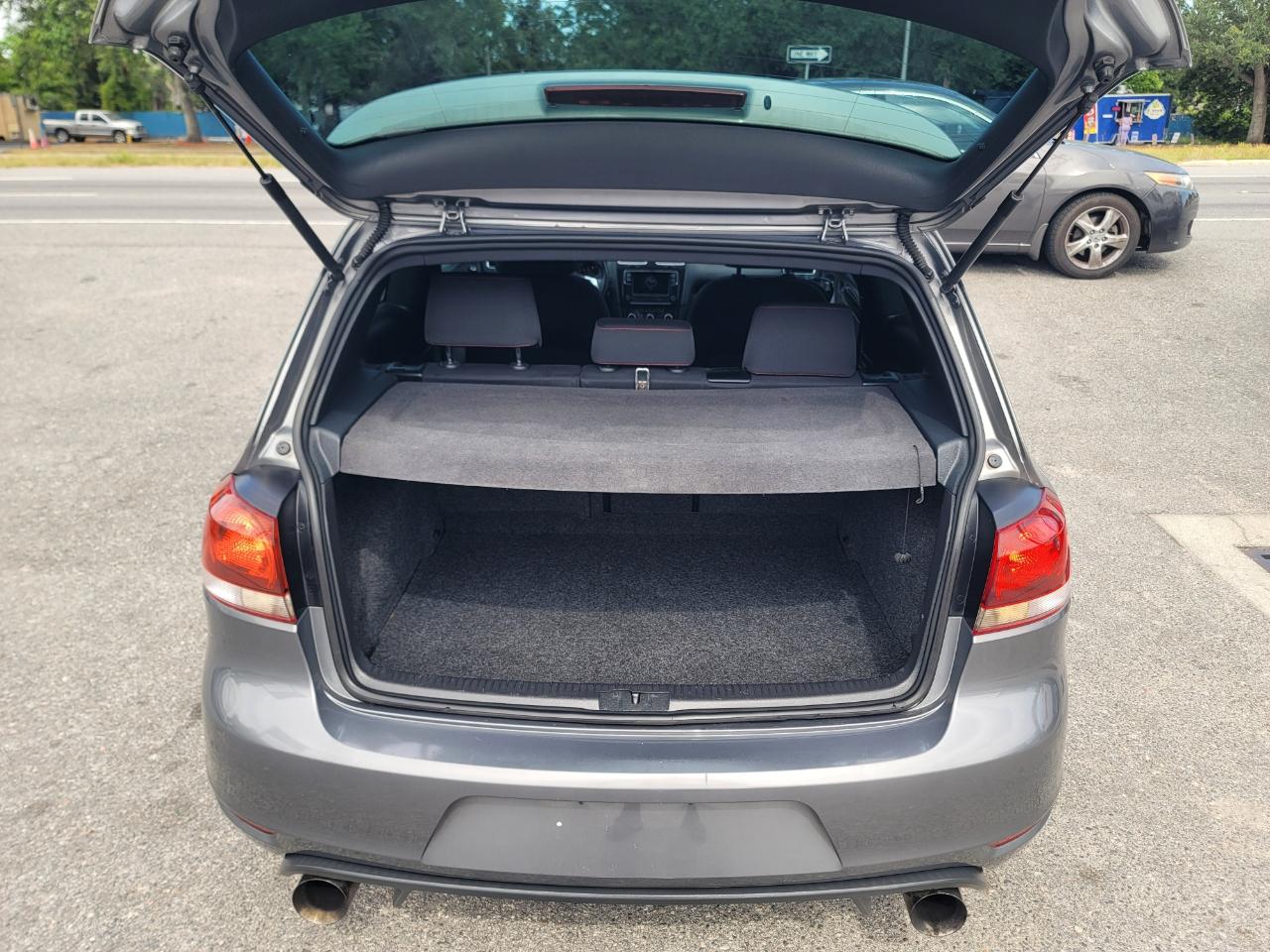 Volkswagen GTI 2-door 2013