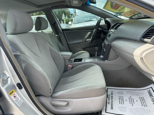 Toyota Camry LE 5-Spd AT 2007