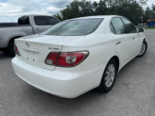 Lexus ES 300 Luxury Sport Sdn 4dr Sdn 2003