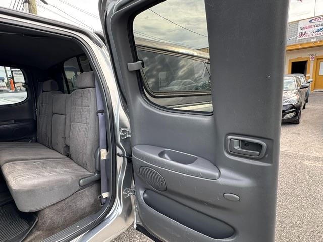 Toyota Tundra SR5 Access Cab 2WD 2003